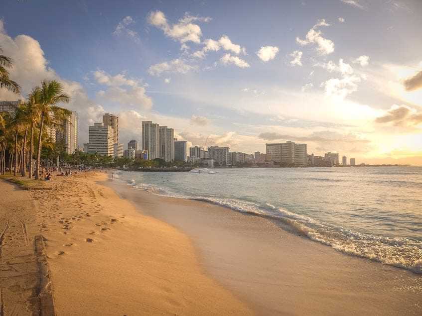 Private jet to Hawaii: the best way to reach the Aloha State